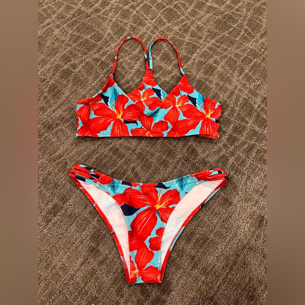 SHEIN BIKINI SIZE M